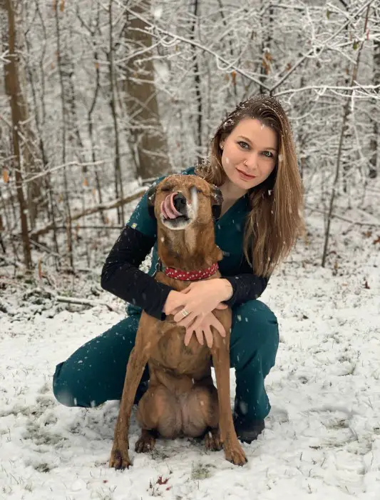 Paula Simons Veterinarian - Improve Dogs
